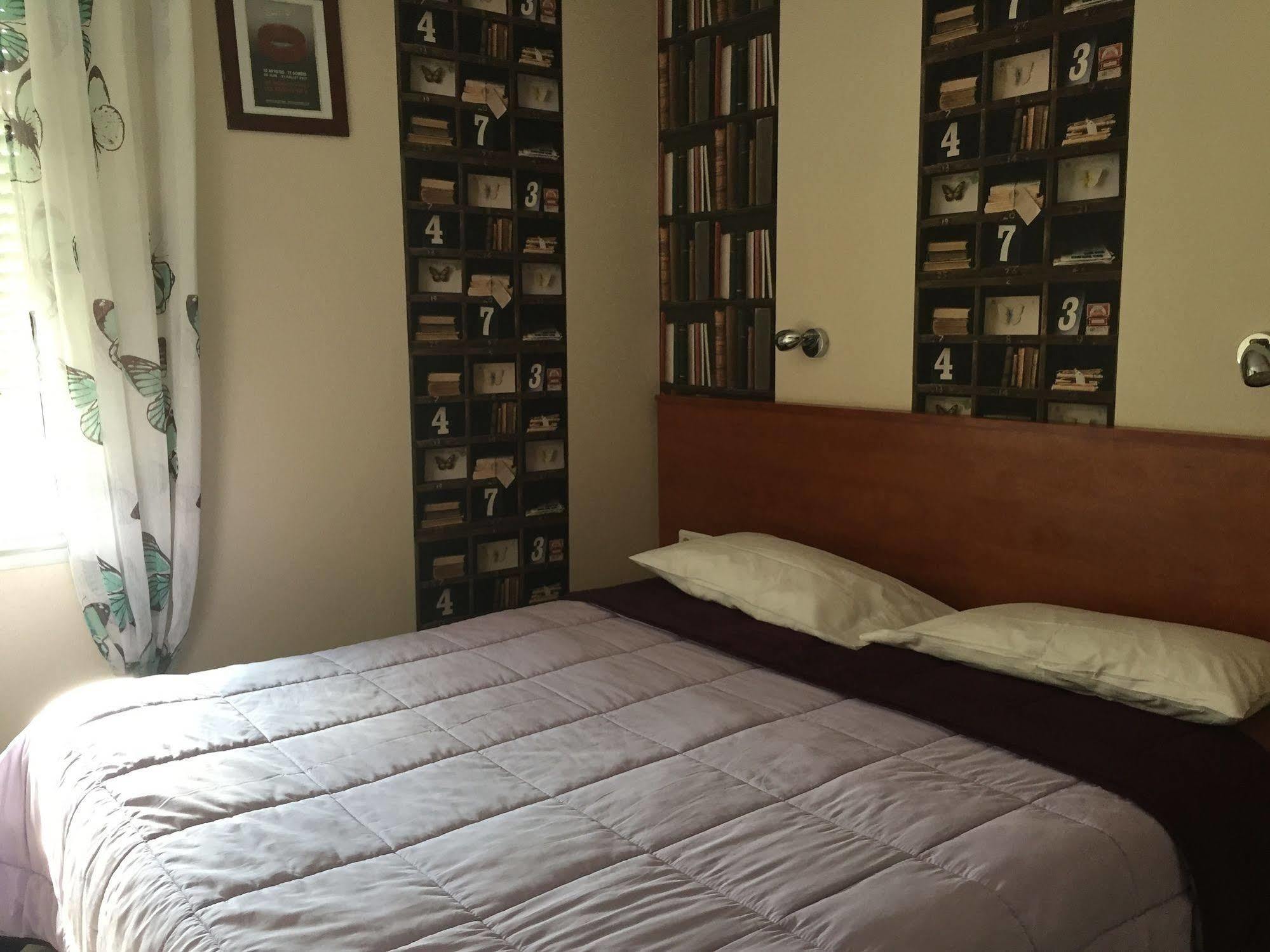 Fasthotel Nimes Кэсарг Экстерьер фото